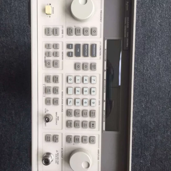 KEYSIGHT HP Agilent 8648B Signal Generator Frequency 9 kHz- 2 GHz -YB#